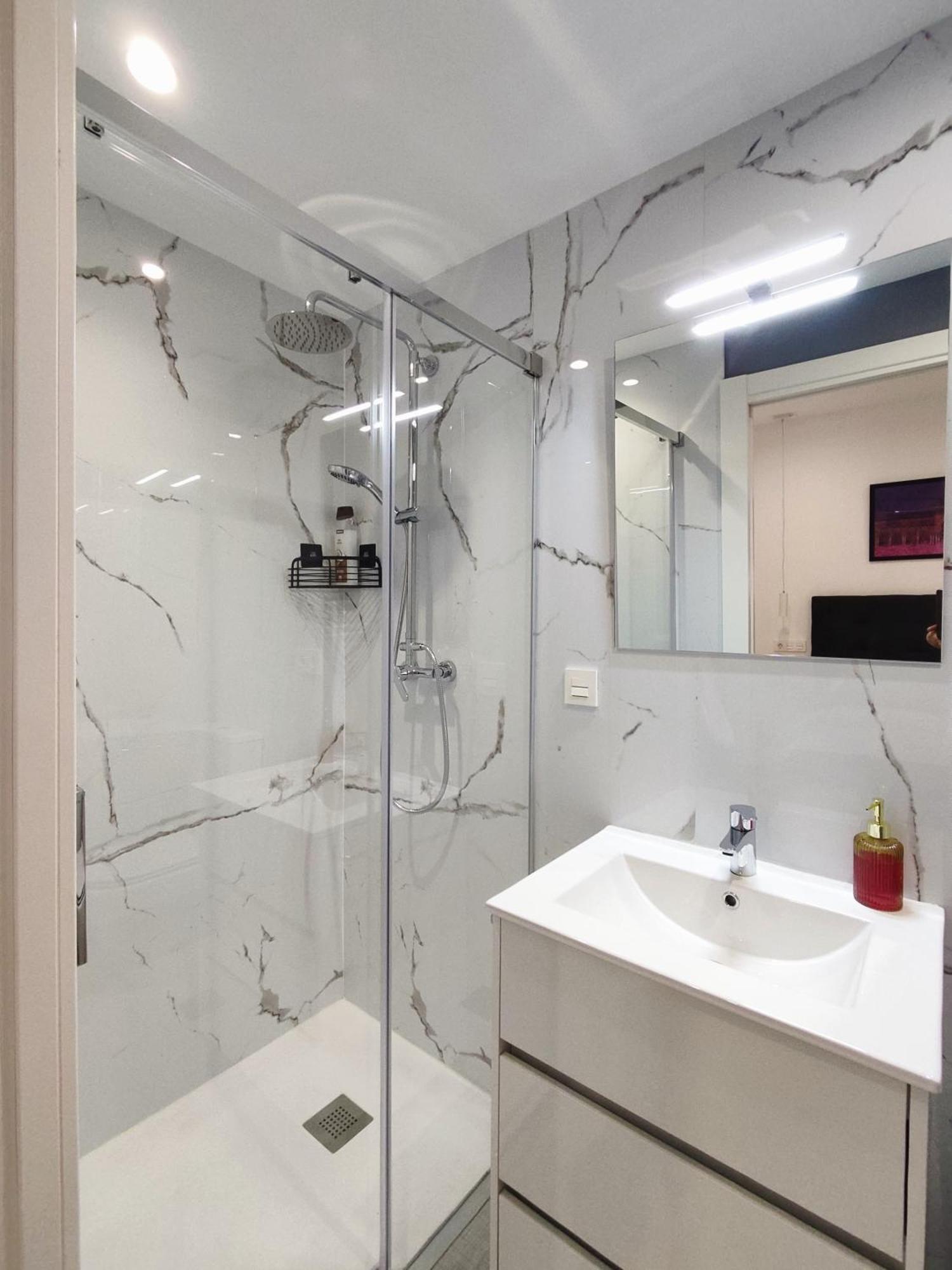 Ferola Homes Apartamento Granada